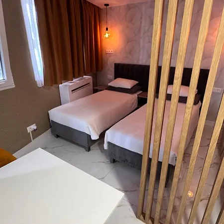 Americas Ponderosa 600 * Адехе