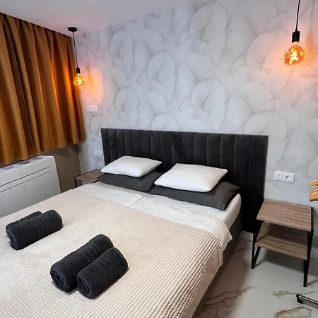 Americas Ponderosa 600 Апартаменти *