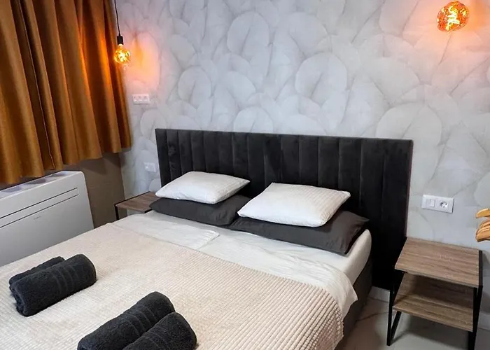 Americas Ponderosa 600 Apartment *